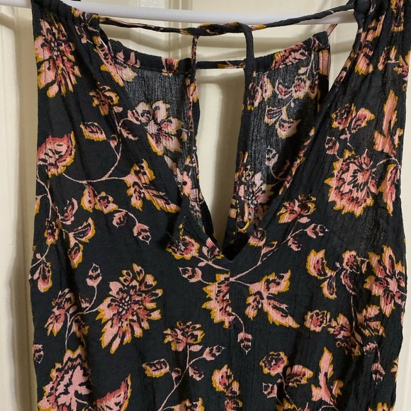 Aeropostale Floral Romper - Picture 4 of 8